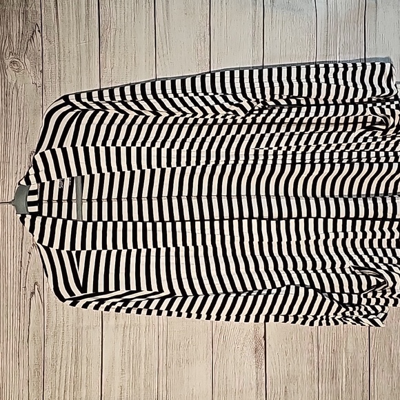 torrid Sweaters - NWT 6 Super Soft Cardigan